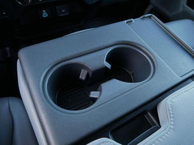 Photo of 2023 Oxford White Ford F-350
