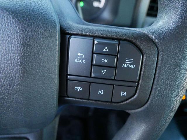 Photo of 2023 Oxford White Ford F-350