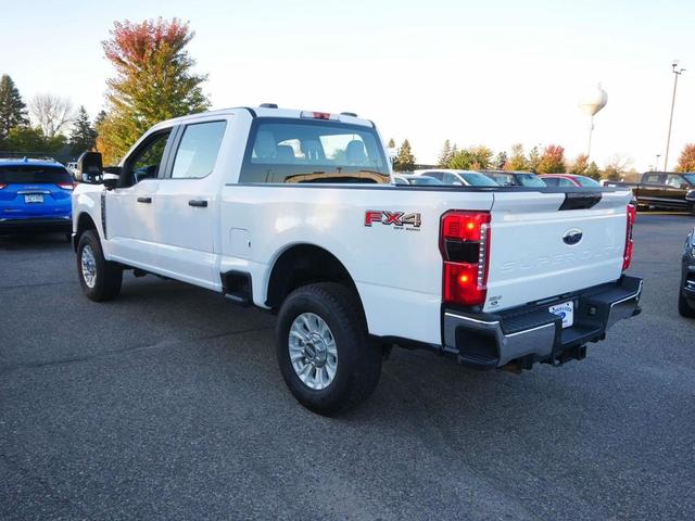 Photo of 2023 Oxford White Ford F-350