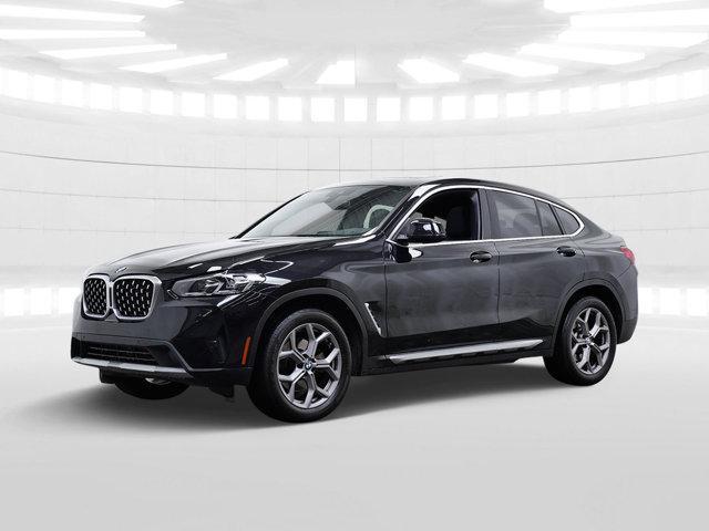 2023 BMW X4