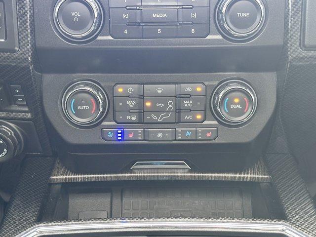 Photo of 2020 Agate Black Metallic Ford F-250
