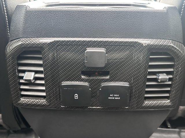 Photo of 2020 Agate Black Metallic Ford F-250