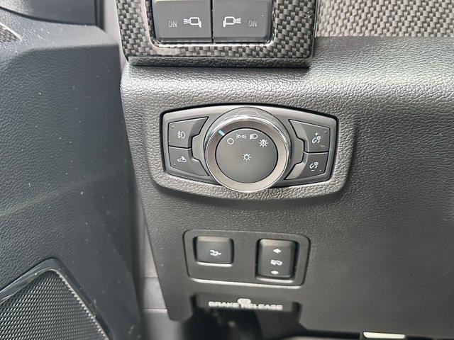 Photo of 2020 Agate Black Metallic Ford F-250