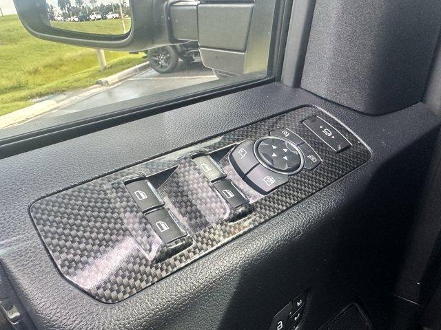 Photo of 2020 Agate Black Metallic Ford F-250