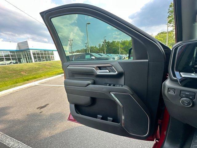 Photo of 2022 Cherry Red Tintcoat Chevrolet Silverado 1500