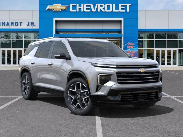 Photo of 2025 Sterling Gray Metallic Chevrolet Traverse