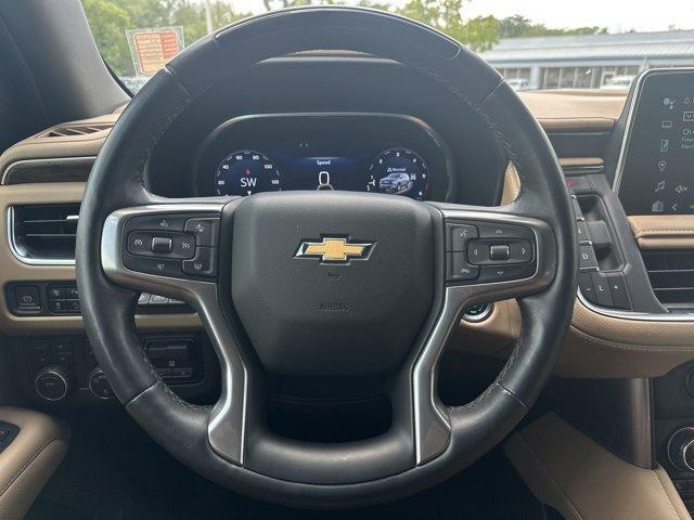 Photo of 2023 Black Chevrolet Suburban