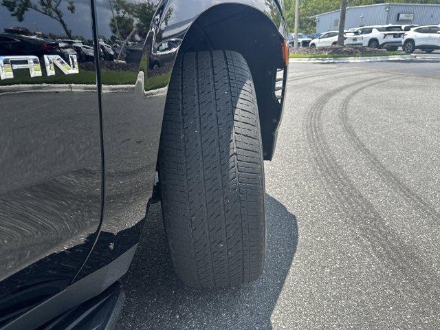 Photo of 2023 Black Chevrolet Suburban