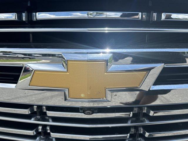 Photo of 2023 Black Chevrolet Suburban