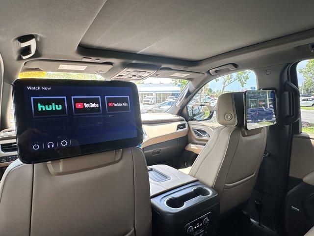 Photo of 2023 Black Chevrolet Suburban