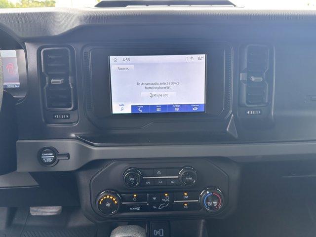 Photo of 2023 Azure Gray Metallic Ford Bronco