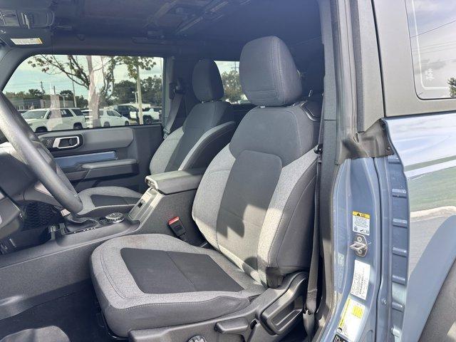 Photo of 2023 Azure Gray Metallic Ford Bronco