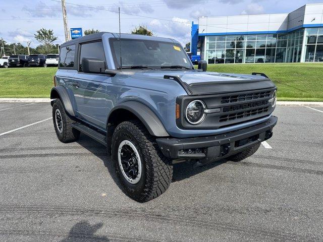 Photo of 2023 Azure Gray Metallic Ford Bronco