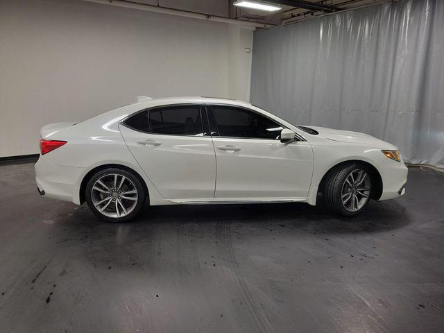 Photo of 2020 Platinum White Pearl Acura TLX