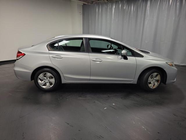 Photo of 2014 Alabaster Silver Metallic Honda Civic