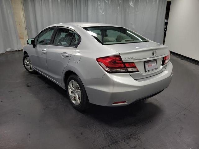 Photo of 2014 Alabaster Silver Metallic Honda Civic