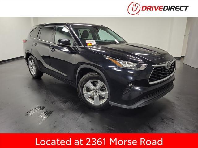 Photo of 2020 Midnight Black Metallic Toyota Highlander