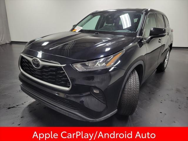 Photo of 2020 Midnight Black Metallic Toyota Highlander