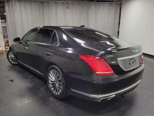 Photo of 2019 Victoria Black Genesis G90