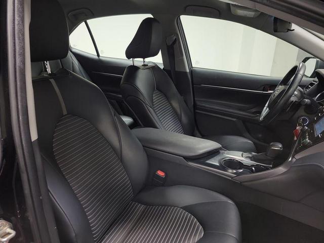 Photo of 2020 Midnight Black Metallic Toyota Camry