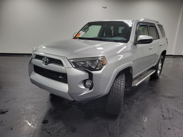 Photo of 2016 Classic Silver Metallic Toyota 4Runner