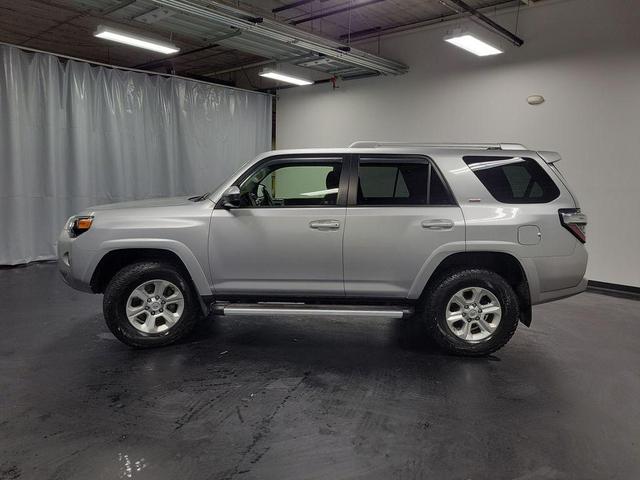 Photo of 2016 Classic Silver Metallic Toyota 4Runner