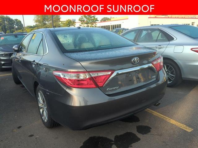 Photo of 2015 Predawn Gray Mica Toyota Camry