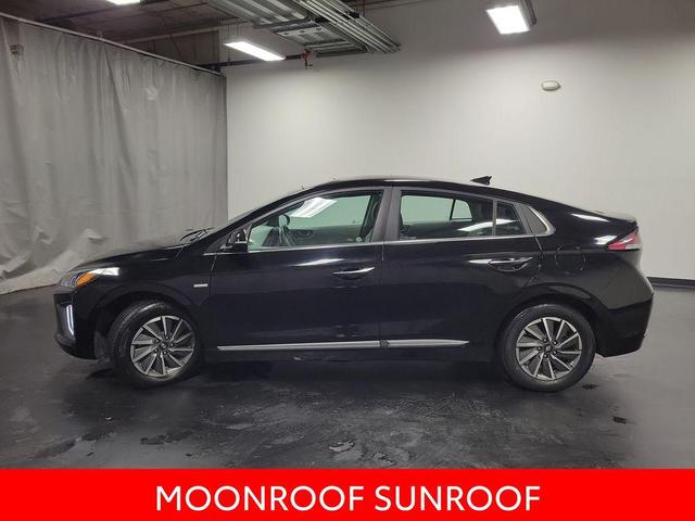 Photo of 2020 Black Noir Pearl Hyundai IONIQ EV