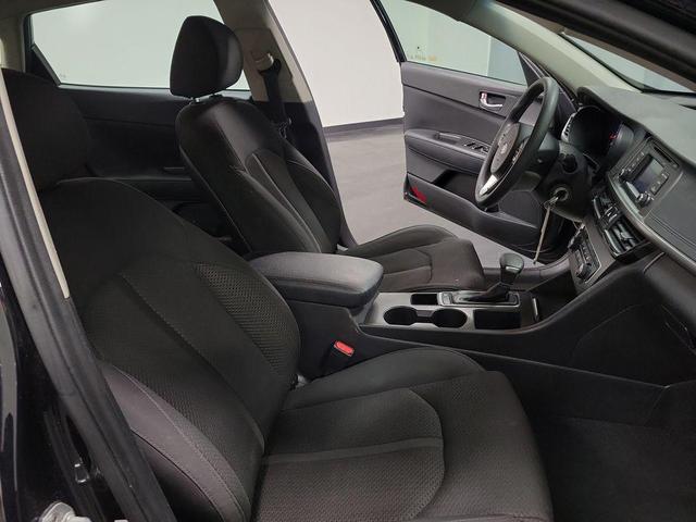 Photo of 2016 Ebony Black Kia Optima