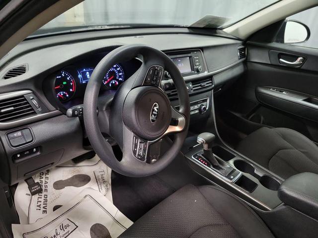 Photo of 2016 Ebony Black Kia Optima