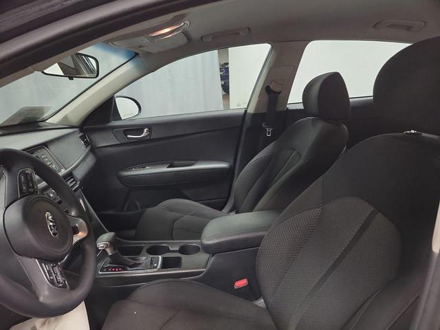 Photo of 2016 Ebony Black Kia Optima