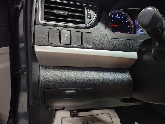 Photo of 2015 Cosmic Gray Mica Toyota Camry