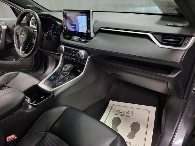 Photo of 2022 Magnetic Gray Metallic/Midnight Black Metallic Toyota RAV4 Hybrid