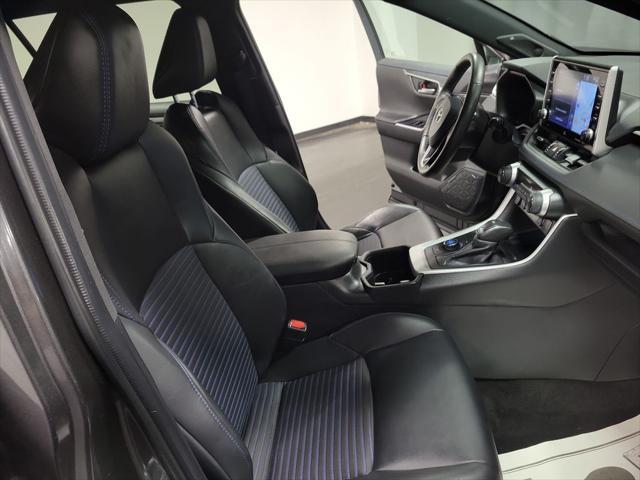 Photo of 2022 Magnetic Gray Metallic/Midnight Black Metallic Toyota RAV4 Hybrid