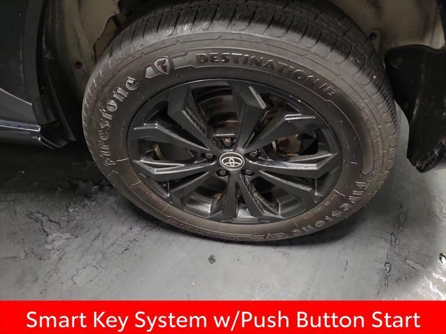 Photo of 2022 Magnetic Gray Metallic/Midnight Black Metallic Toyota RAV4 Hybrid