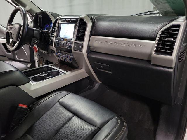 Photo of 2020 Oxford White Ford F-250