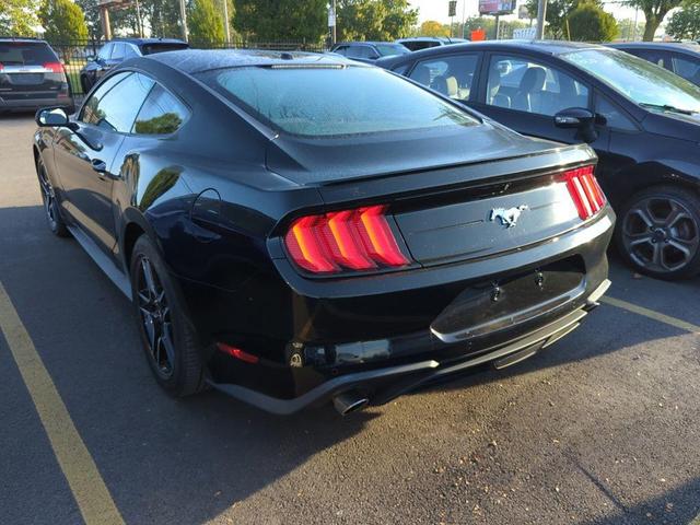 Photo of 2018 Shadow Black Ford Mustang