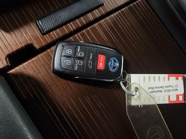 Photo of 2021 Blueprint Toyota Sienna