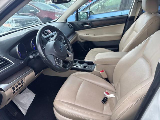 Photo of 2016 Crystal White Pearl Subaru Outback