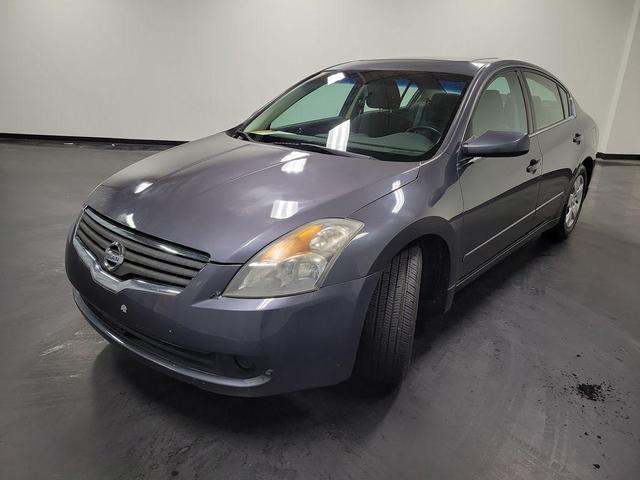 Photo of 2008 Dark Slate Metallic Nissan Altima