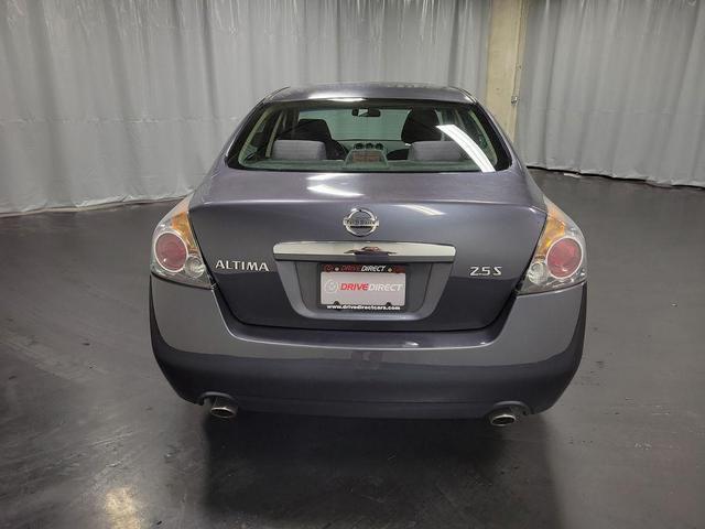 Photo of 2008 Dark Slate Metallic Nissan Altima