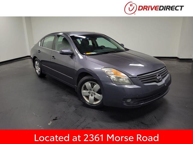 Photo of 2008 Dark Slate Metallic Nissan Altima
