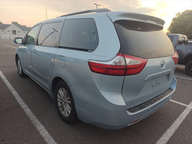 Photo of 2015 Sky Blue Pearl Toyota Sienna