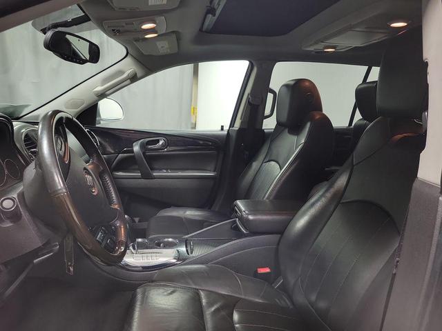 Photo of 2016 Quicksilver Metallic Buick Enclave