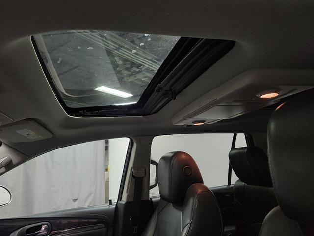 Photo of 2016 Quicksilver Metallic Buick Enclave