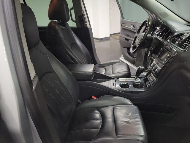 Photo of 2016 Quicksilver Metallic Buick Enclave