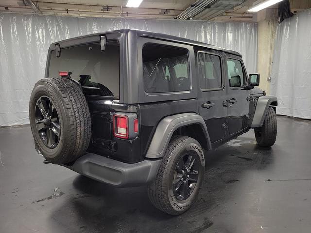 Photo of 2022 Black Clearcoat Jeep Wrangler Unlimited