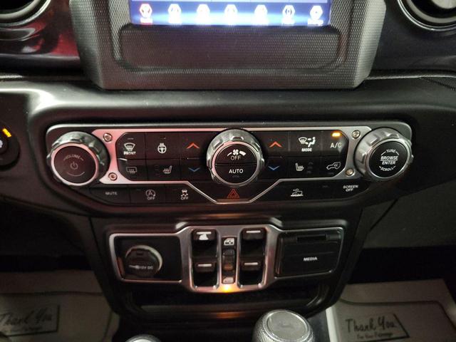 Photo of 2022 Black Clearcoat Jeep Wrangler Unlimited