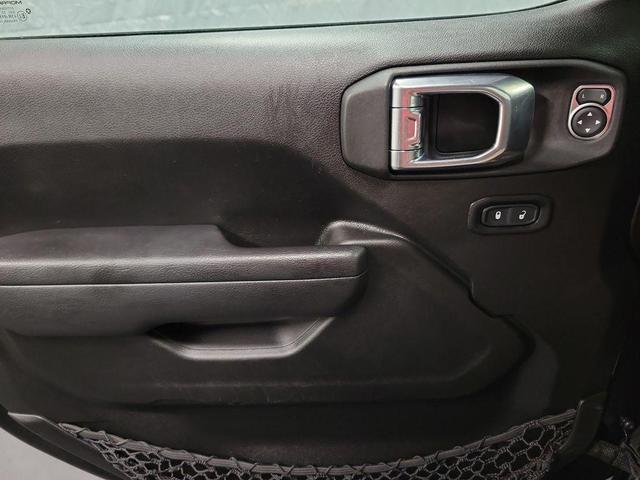 Photo of 2022 Black Clearcoat Jeep Wrangler Unlimited