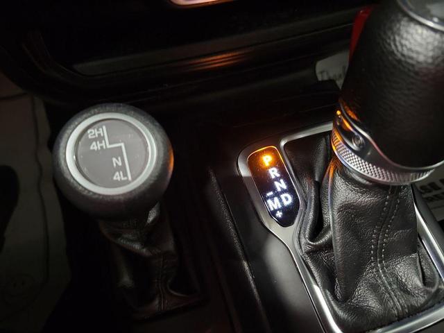 Photo of 2022 Black Clearcoat Jeep Wrangler Unlimited